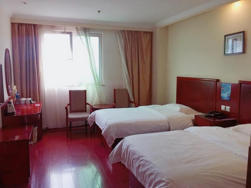 Greentree Inn Shanghai Pudong Airport Wild Animal Park Express Hotel Nanhui Bagian luar foto