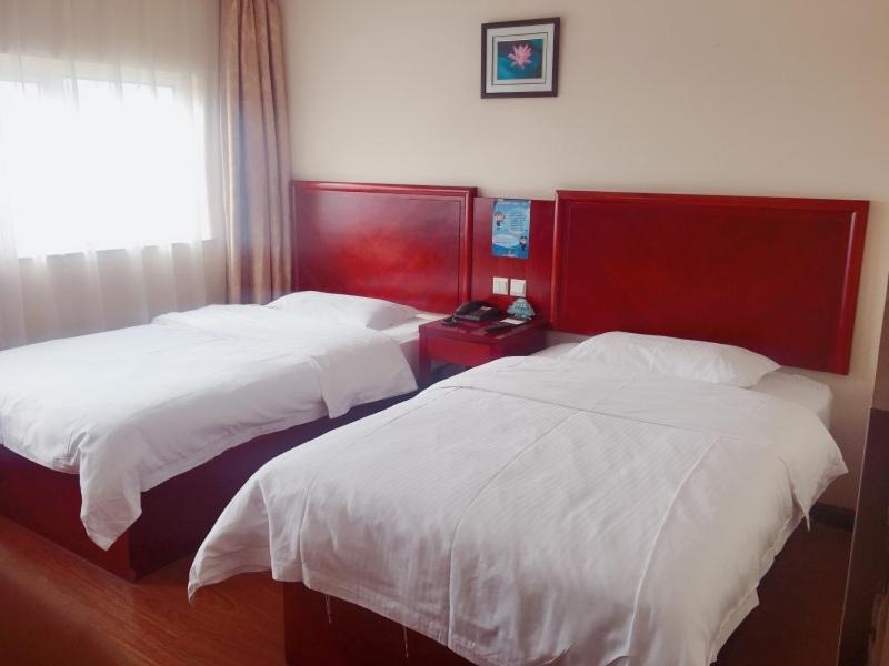 Greentree Inn Shanghai Pudong Airport Wild Animal Park Express Hotel Nanhui Bagian luar foto