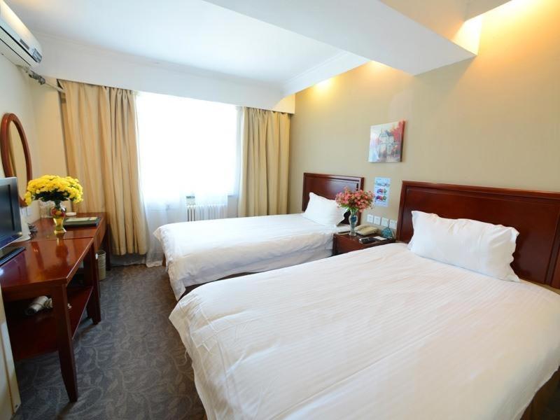 Greentree Inn Shanghai Pudong Airport Wild Animal Park Express Hotel Nanhui Bagian luar foto